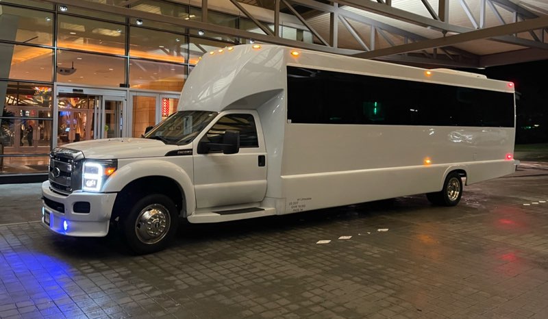 california's limousine fleet party busses