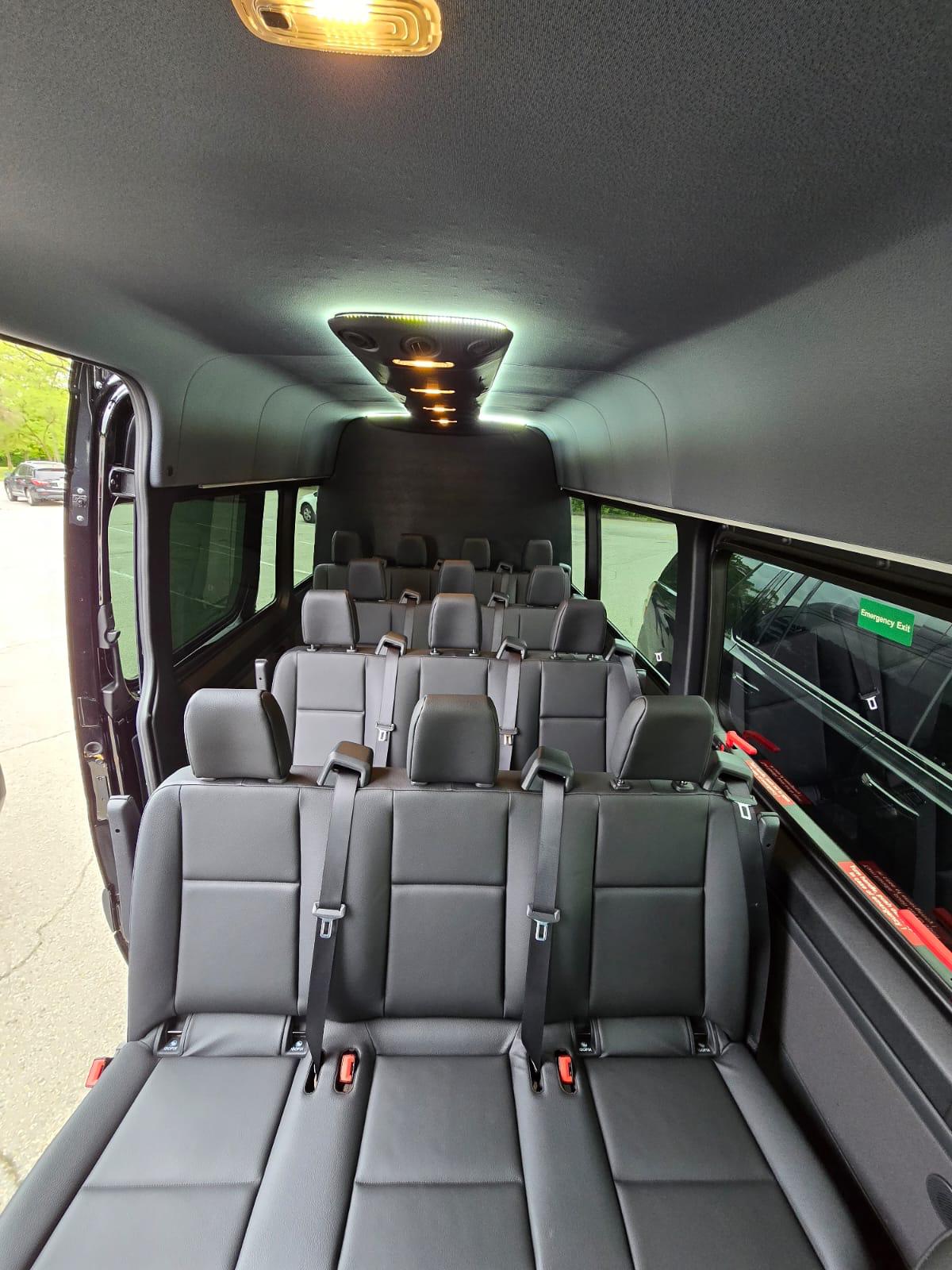 Mercedes Benz Sprinter van exte